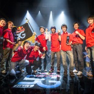 優勝チームの勇姿