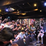 ファンも真剣です