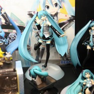 大崎Pも登場!『初音ミク Project DIVA Arcade』3周年記念イベント開催-たくさんのミクが大集合-