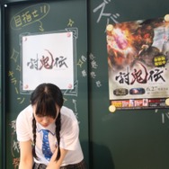 共闘するぞー!「共闘学園」開校式が開催 -プレイ方法を手取り足取り教えてくれる女性徒達をフォトレポート