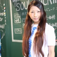共闘するぞー!「共闘学園」開校式が開催 -プレイ方法を手取り足取り教えてくれる女性徒達をフォトレポート
