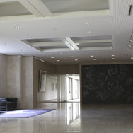 美術館のエントランスみたいです