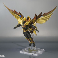 時を支配する「仮面ライダーオーディン」がS.H.Figuartsに登場、ゴルトフェニックスも付属