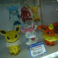 【WHF 2013夏】「ポケモンわくわくゲットくじ2013」など、バンプレストのポケモン新商品をフォトレポート