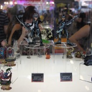 【ジャパンエキスポ2013】多数の「PLAY ARTS改」製品を展示、スクウェア・エニックスブース