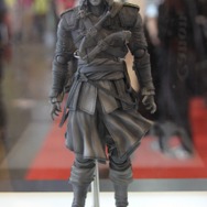 【ジャパンエキスポ2013】多数の「PLAY ARTS改」製品を展示、スクウェア・エニックスブース