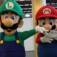 【ジャパンエキスポ2013】ネコマリオはショッキングに便利なアイテム 『スーパーマリオ3Dワールド』を体験