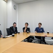 インタビューの様子