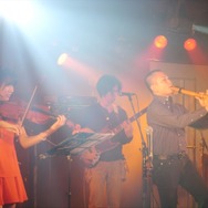 『聖剣』菊田氏も驚嘆、「SUPER JHON BROTHERS」のサウンドに吉祥寺が揺れた夜