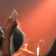 『アーマード・コア』の楽曲で高揚感の新境地へ、爆音「FreQuency」LIVEレポート