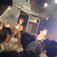 『アーマード・コア』の楽曲で高揚感の新境地へ、爆音「FreQuency」LIVEレポート