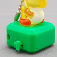 裏にあるスイッチを入れると