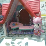 【ワンフェス2013夏】小さいながらも細かく再現『とびだせ どうぶつの森』お家&家具コレクション