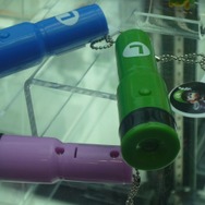 【ワンフェス2013夏】小さいながらも細かく再現『とびだせ どうぶつの森』お家&家具コレクション