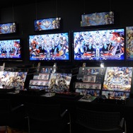 アーケードコントローラーも用意されました