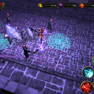 追加された敵キャラのクモ。お尻を膨らませてから、「蜘蛛の糸」を発射します。