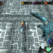 体を後ろに引いたら毒液飛ばし、画像にように腕を上げたら、腕を叩きつけてきます。