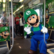 ルイージがシカゴの街を走る電車をジャック!Wii U『New スーパールイージU』発売記念で