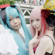 コミックマーケット84のコスプレ広場をフォトレポート