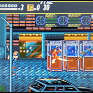 立体視を有効にすると、電話ボックスやドラム缶などのオブジェクト配置、そして敵との距離感も掴みやすい