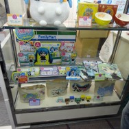 最新ゲームの試遊びやドールの展示も!「マジカルミライ」の企業ブースをフォトレポート