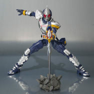 運命の切り札をつかみ取れ！S.H.Figuarts「仮面ライダーブレイド」発売