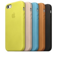 専用レザーケースも発表された