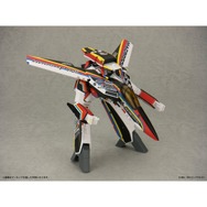 「1/60 完全変形 VF-1J バルキリー」がマクロス30周年塗装機バージョンで登場