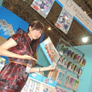 【東京ゲームショウ2013】コンパニオンが全員○○なデザエッグブースに突撃