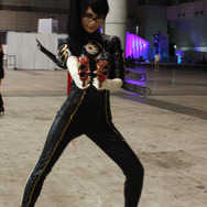 【東京ゲームショウ】アニメ化記念にベヨ姉さん降臨！写真集はこちら