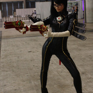 【東京ゲームショウ】アニメ化記念にベヨ姉さん降臨！写真集はこちら