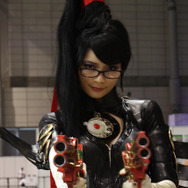 【東京ゲームショウ】アニメ化記念にベヨ姉さん降臨！写真集はこちら