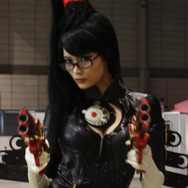 【東京ゲームショウ】アニメ化記念にベヨ姉さん降臨！写真集はこちら