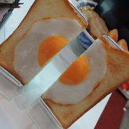 【東京ゲームショウ2013】長ネギ・ソーセージ・お弁当・エッグトースト・・・時代の最先端をいくiPhoneケースが販売中