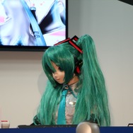 【東京ゲームショウ2013】ミクさんへの愛が止まらない!…ミクさんからの愛も止まらない!?爆笑の『初音ミク Project mirai 2』『初音ミク -Project DIVA- F 2nd』 ステージレポ