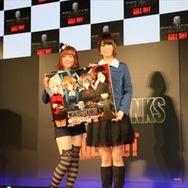 中上育実さん(左)、尾崎真実さん(右)