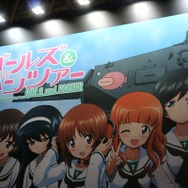 【東京ゲームショウ2013】「ガルパン」秋山優花里役中上育実さんと五十鈴華役尾崎真実さんが『World of Tanks』のステージにやってきたー!