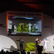 【東京ゲームショウ2013】一般公開初日のコスプレイベント「Cosplay Collection Night @ TGS」レポート