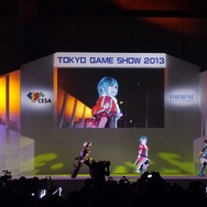 【東京ゲームショウ2013】一般公開初日のコスプレイベント「Cosplay Collection Night @ TGS」レポート