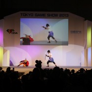 【東京ゲームショウ2013】一般公開初日のコスプレイベント「Cosplay Collection Night @ TGS」レポート