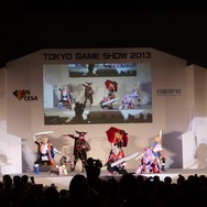 【東京ゲームショウ2013】一般公開初日のコスプレイベント「Cosplay Collection Night @ TGS」レポート