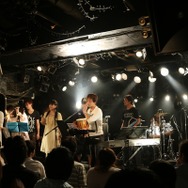 総勢13名による圧巻のステージ！岩垂徳行氏スペシャルバンドLIVEレポート、『逆裁』キャラデザ岩元氏によるライブアートも