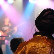 総勢13名による圧巻のステージ！岩垂徳行氏スペシャルバンドLIVEレポート、『逆裁』キャラデザ岩元氏によるライブアートも