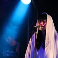 総勢13名による圧巻のステージ！岩垂徳行氏スペシャルバンドLIVEレポート、『逆裁』キャラデザ岩元氏によるライブアートも