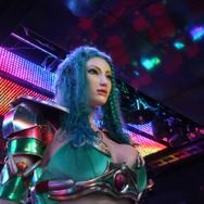 ガッツ石松さんが「こんなことになってんゾー！」 ― 新型PS Vita発売キャンペーンCM「宣言篇」公開、サイトでは壁紙配信も