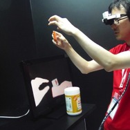 視界がそのままユーザーインタフェースになってしまう「空間インターフェース」のデモ