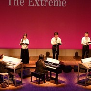 エレクトーンと合唱の美しいハーモニー