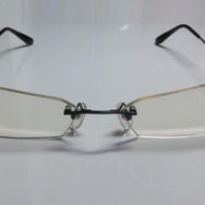 サンコバルト合金とブルーカットレンズを使用した「TIGER ＆ BUNNY」バーナビー・ブルックス Jr.メガネ予約開始 ― ケースやセリートにも一工夫