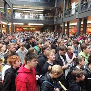 『ポケットモンスター X・Y』2日間で400万本の販売数を記録、世界中で1時間に1万匹以上のポケモンが交換される状況に