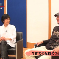インタビュー中の2人(左:小山力也さん、右:宇垣秀成さん)